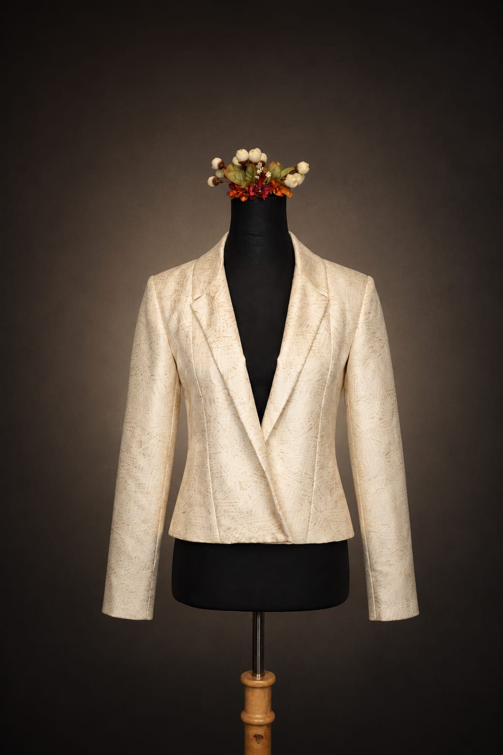 DINI's GILDED IVORY BLAZER