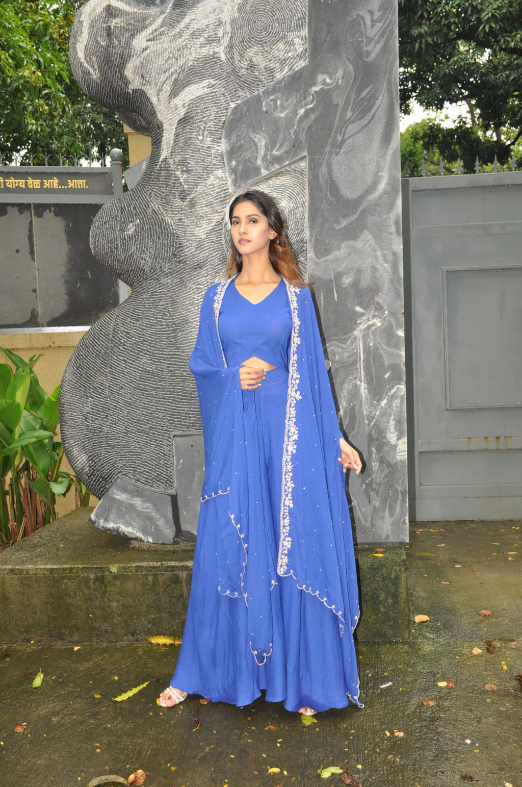 DINI's ROYAL BLUE INDO-WESTERN CAPE SET