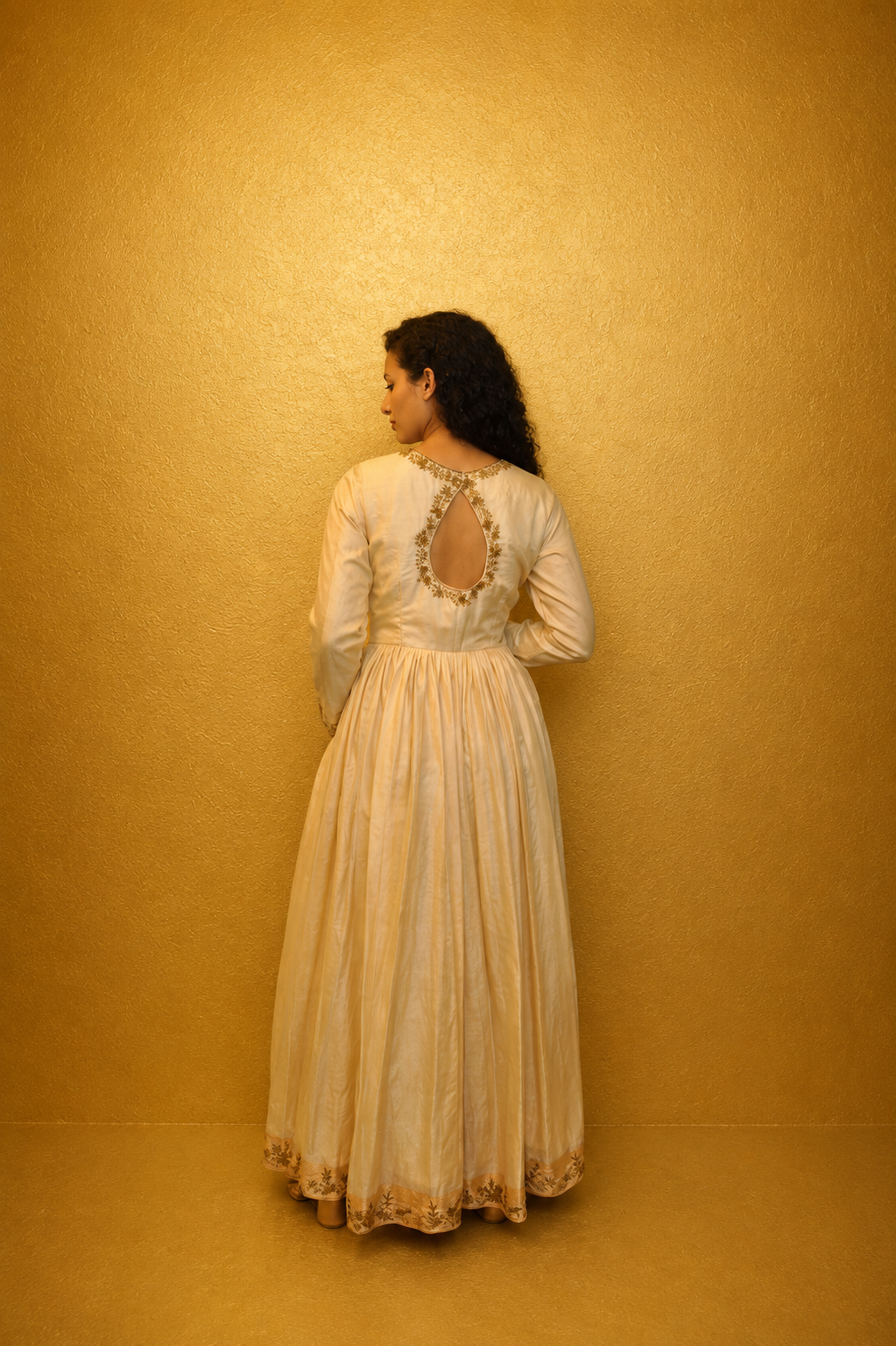 DINI's IMPERIAL IVORY ANARKALI