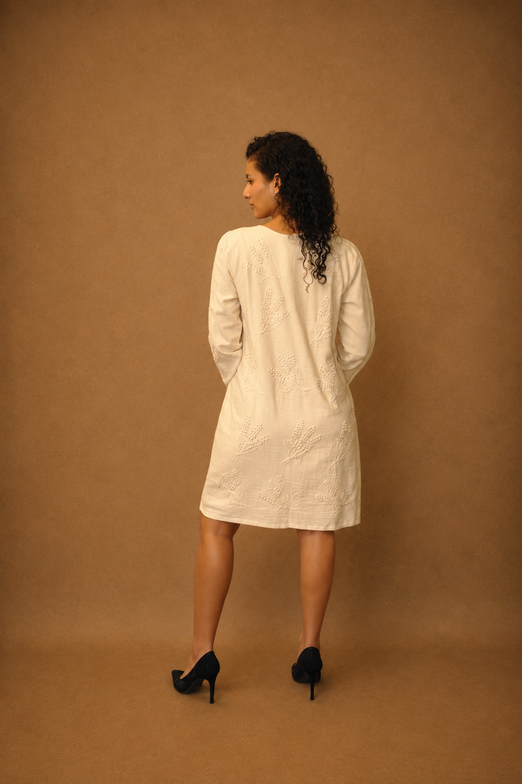 DINI's BREEZE THREADWORK TUNIC