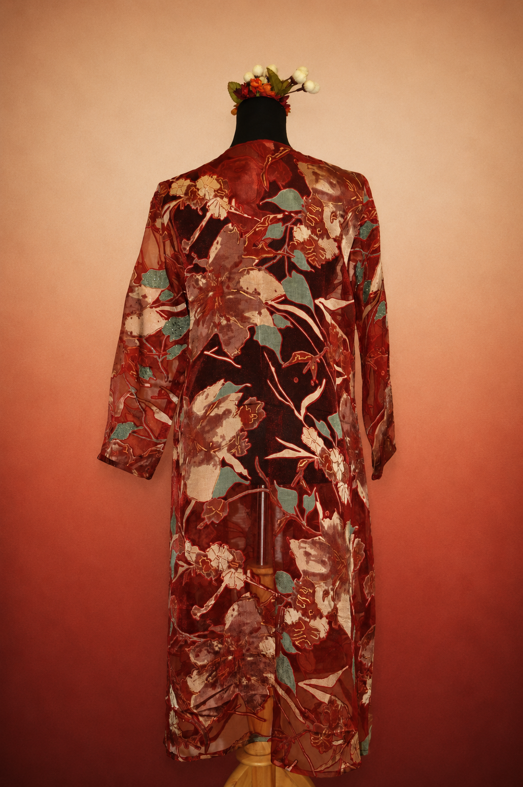 DINI's VINTAGE RED TAPESTRY SHRUG
