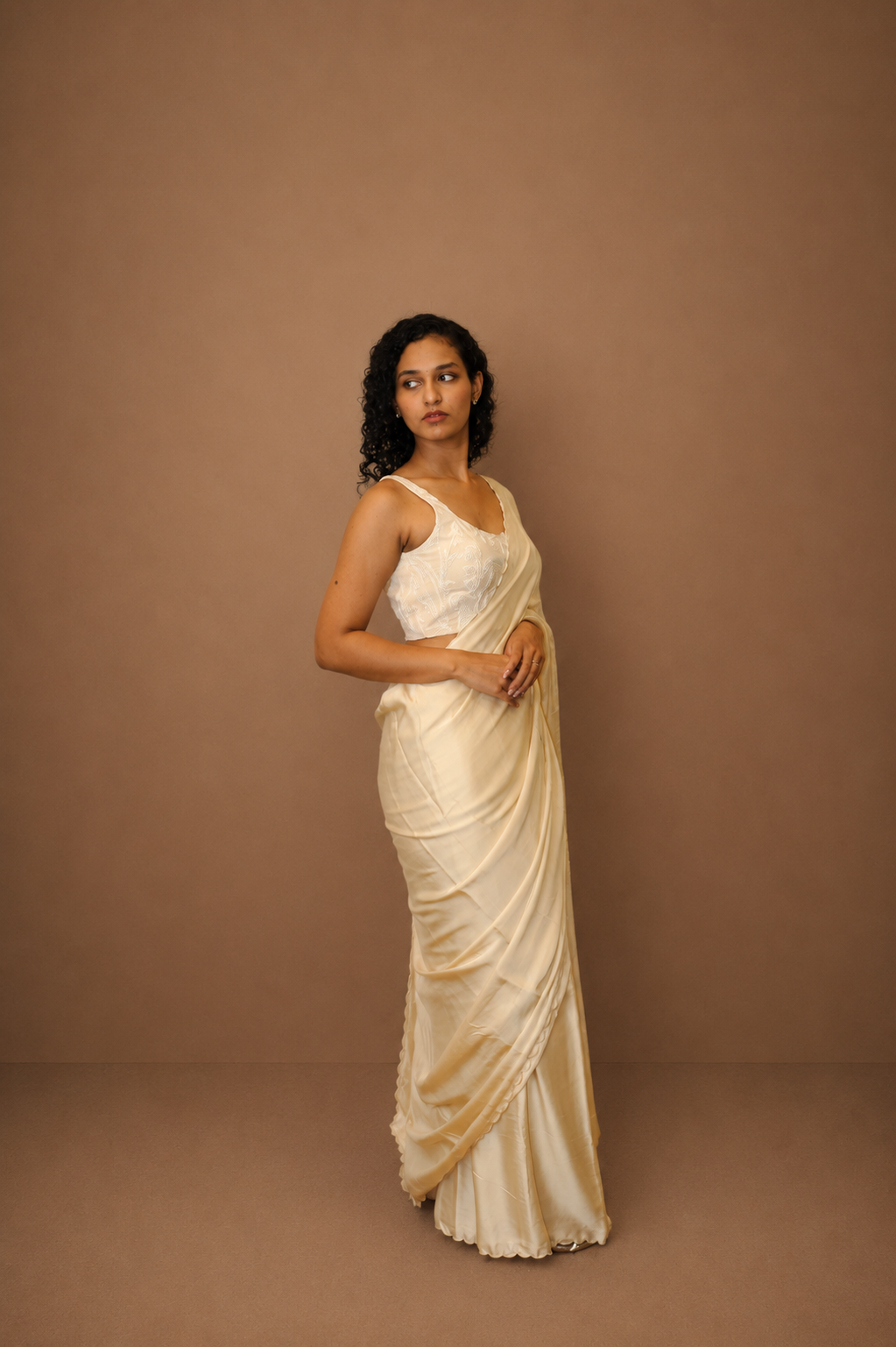 DINI's SCALLOPED VANILLA MODAL SAREE